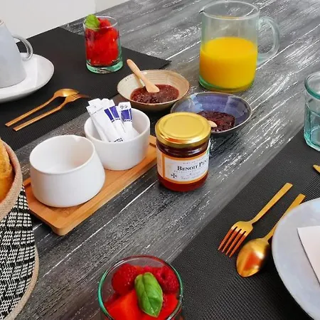 Bed and breakfast La Centenaire - Maison D'hote *